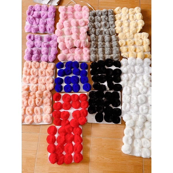 Lông thỏ gắn chóp mũ (lông thật)