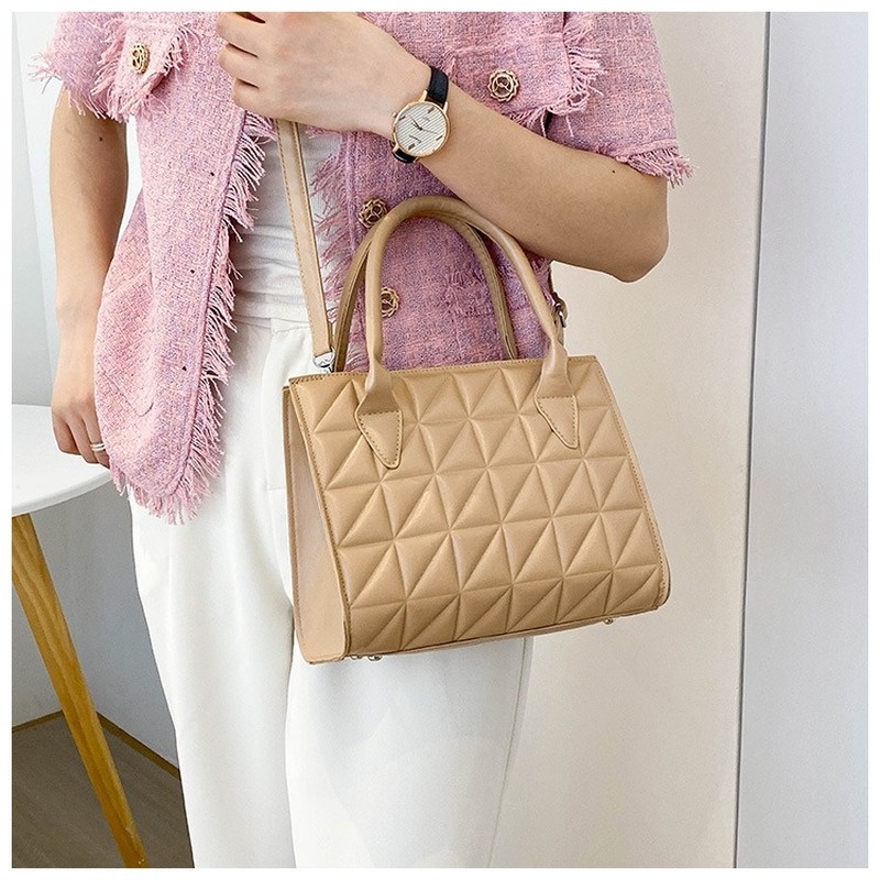 Túi Đeo Chéo Dây Xích Thời Trang Hàn Quốc 2022 Gylb1326