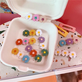 Kẹp tóc 3 hoa cúc khuyết