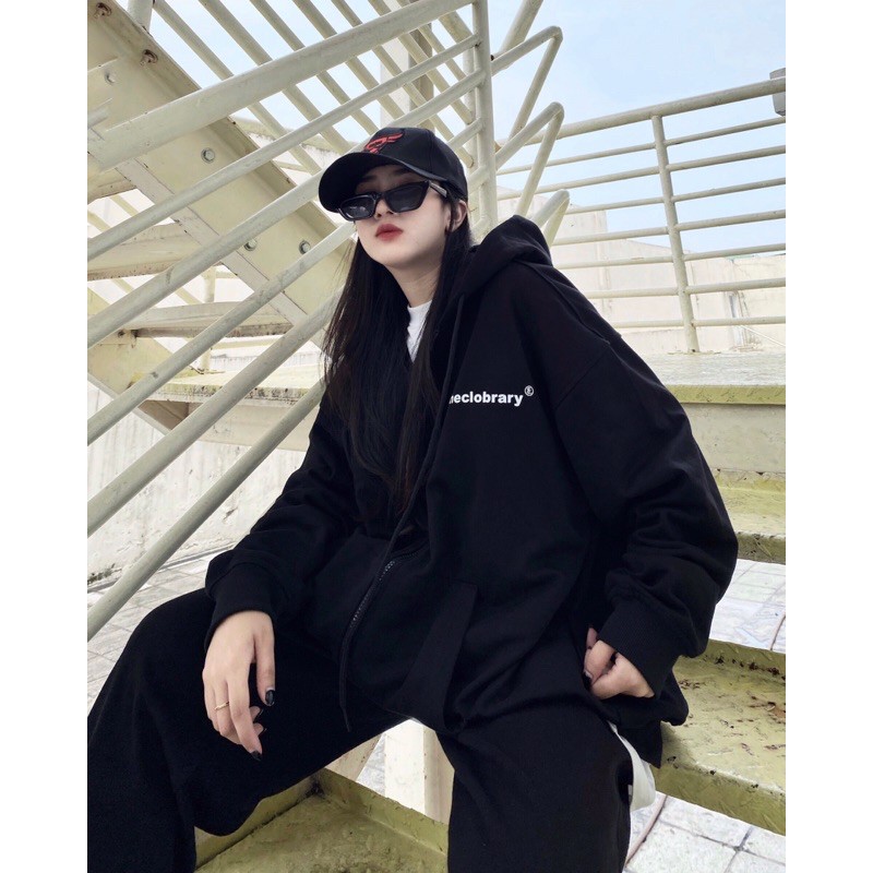 Áo khoát đen Signature JeepHoodie | BigBuy360 - bigbuy360.vn