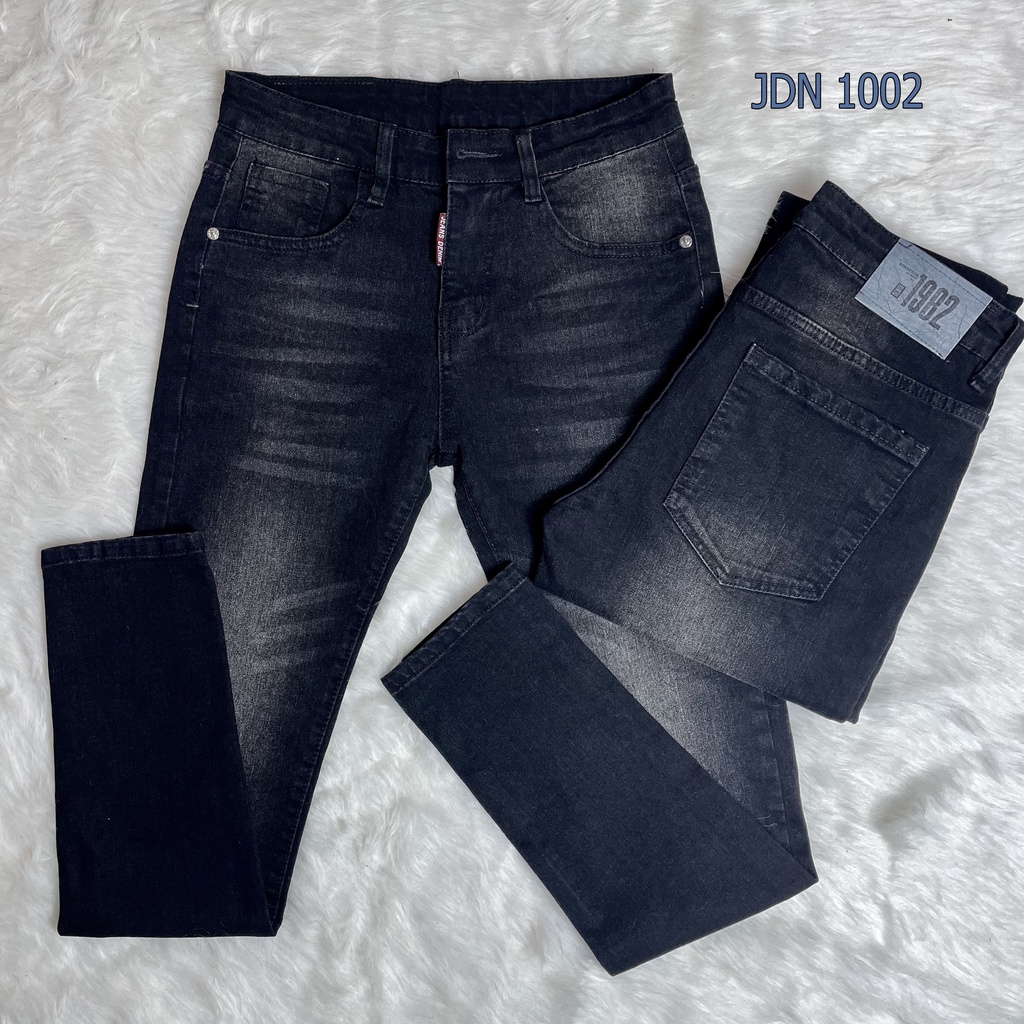 Quần Jean Slimfit Nam Co Giãn, Jean Ôm nhẹ, Đen Mài nhẹ, Ống quần 16cm đến 20cm