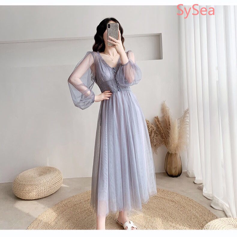 Đầm dài tay phối lưới sành điệu cho nữ