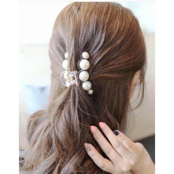 SÉT 4 KẸP TÓC (GIẢ) NGỌC TRAI HOT TREND 2019 CAO CẤP