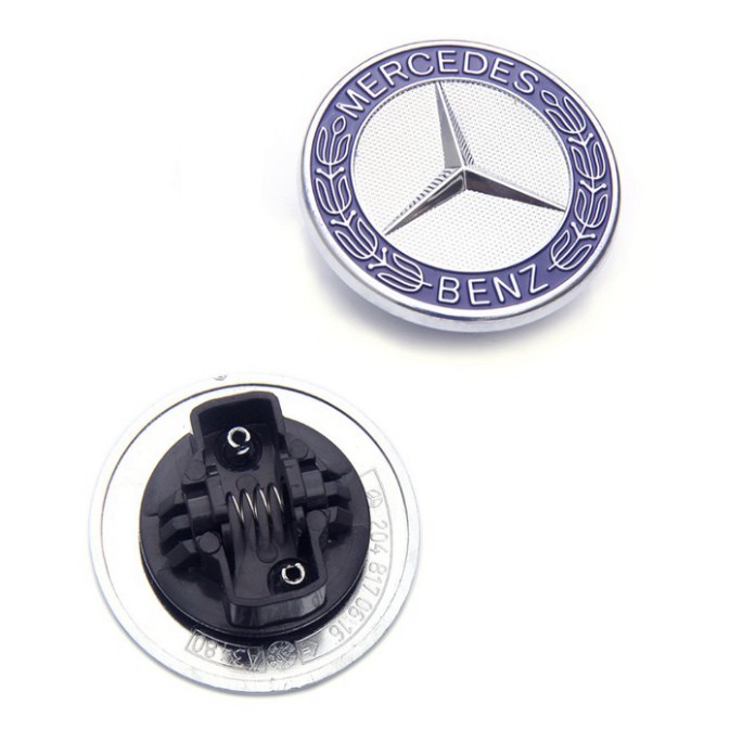 Sản Phẩm Logo nắp capo đầu xe ô tô Mercedes W204 .