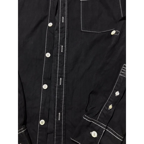 Áo sơ mi dài tay Nam hiệu Lacoste L!VE màu đen phối chỉ nổi size