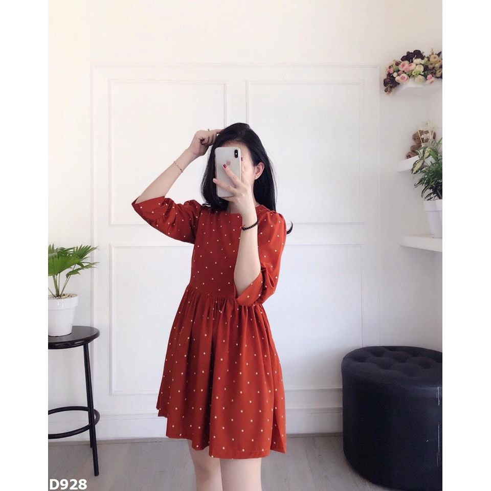 Váy babydol chấm bi cam