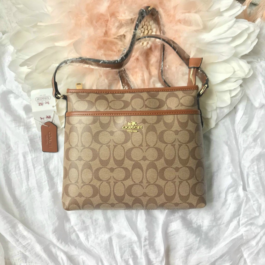 ĐEO CHÉO PHOM NGANG CO ACH 2 KHÓA NHIỀU MÀU