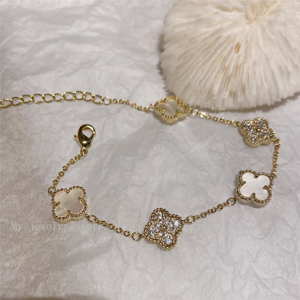 Vòng tay zircon cỏ bốn lá thời trang