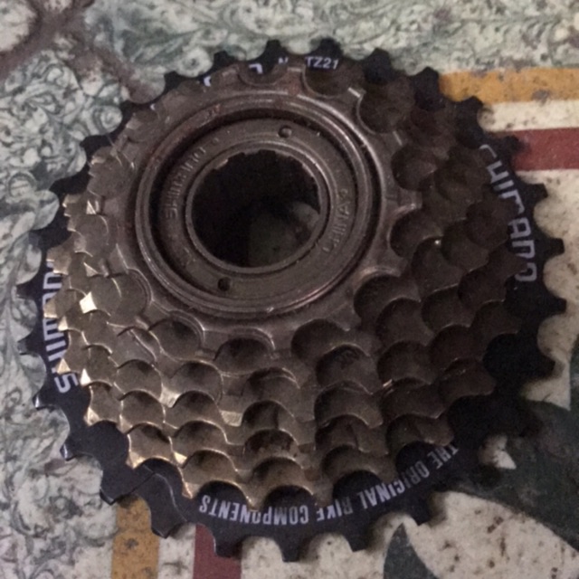 Líp 7 tầng shimano