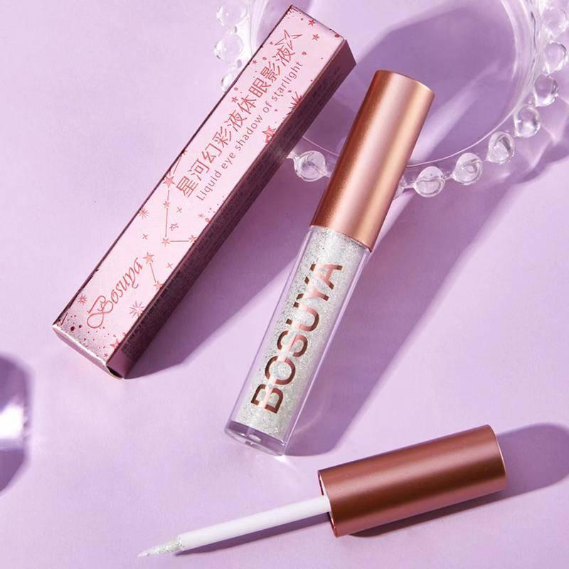 Phấn mắt dạng lỏng màu ánh kim lấp lánh lâu trôi