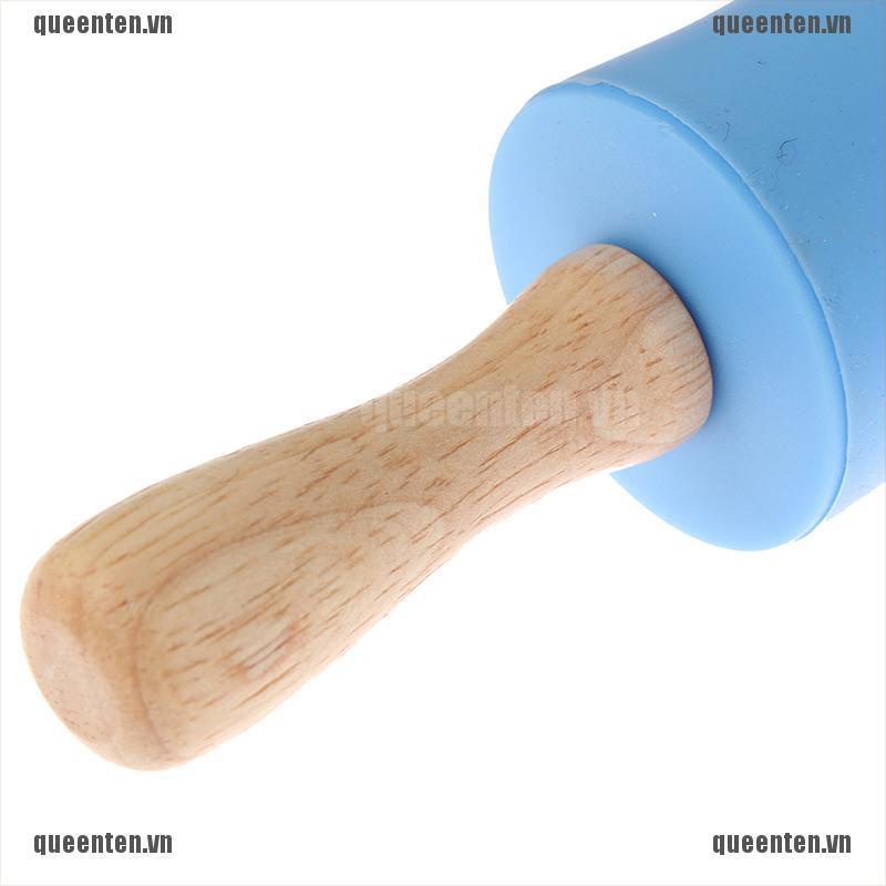 Non-Stick Wooden Handle Silicone Rolling Pins Pastry Flour Roller Kitchen Tool QUVN