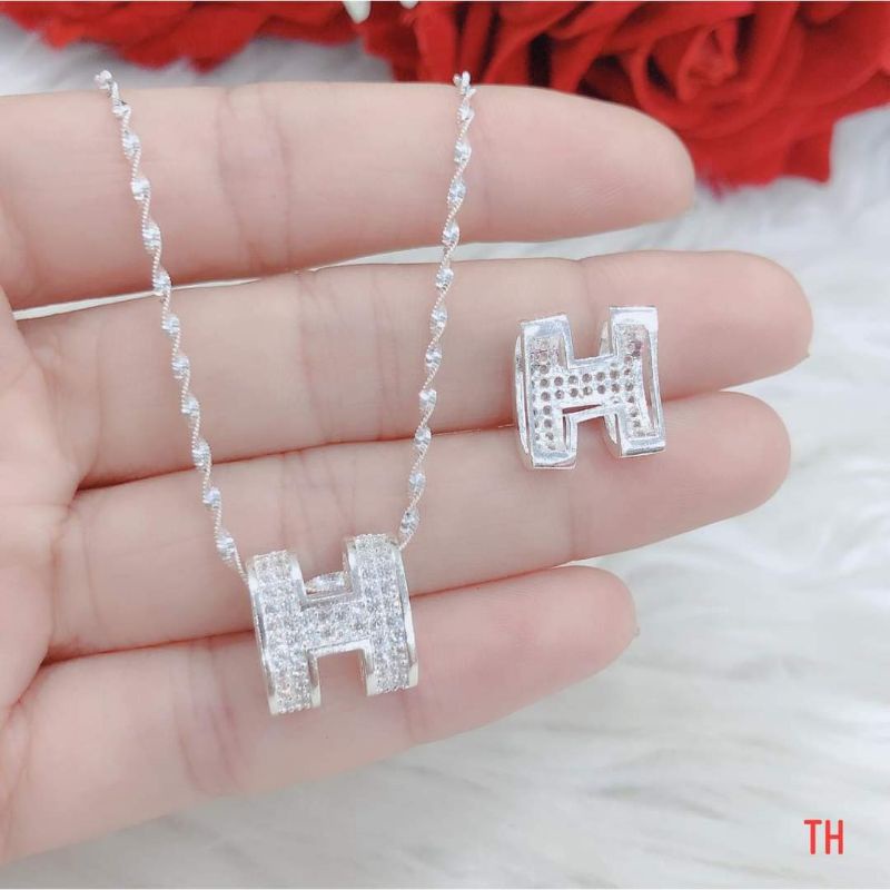 MẶT CHỮ H BẠC