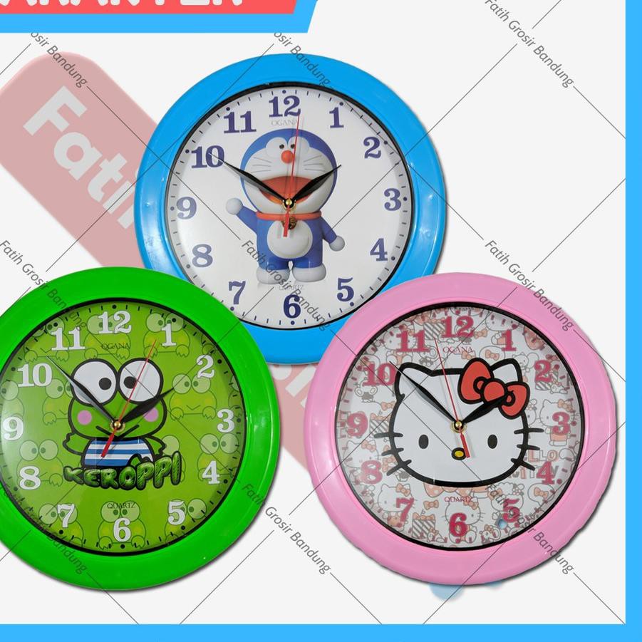 Đồng Hồ Tròn Treo Tường Hình Doraemon Hello Kitty Keroppi