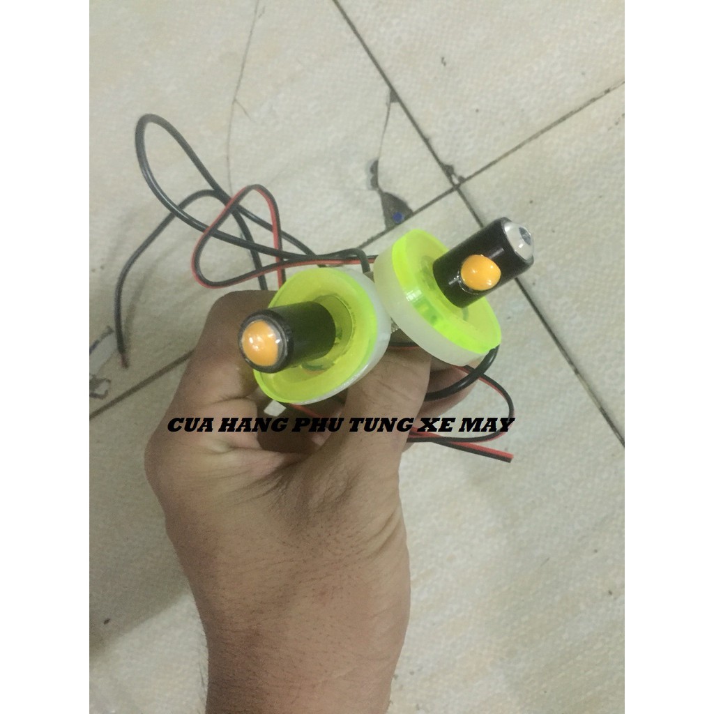 Đèn Xi nhan sau Nuti lông đền - 1 cặp