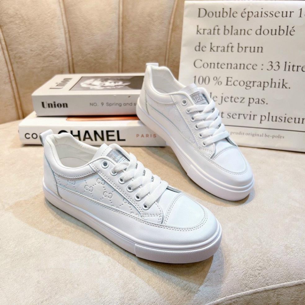 GIÀY BATA TRẮNG GUCCI CHẤT DA XỊN XÒ- LÊN CHÂN SIÊU ĐẸP FULLBOX 🦑