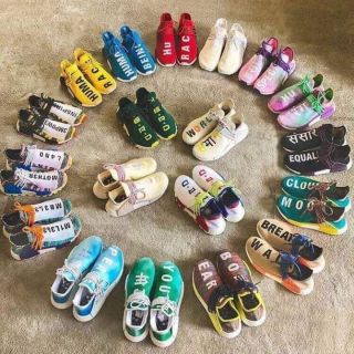 Sneaker Human Race Nhiều màu