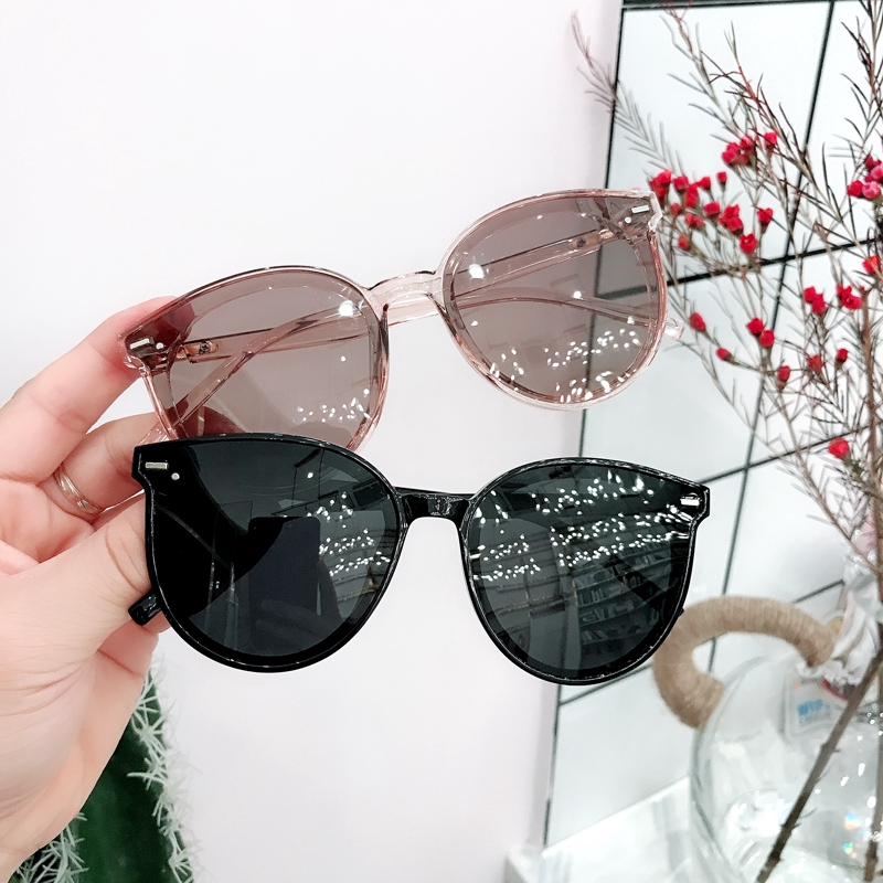 Kính mát mắt mèo cho nữ phong cách thời trang