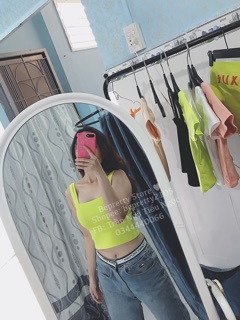 Áo croptop 2 dây bản lớn