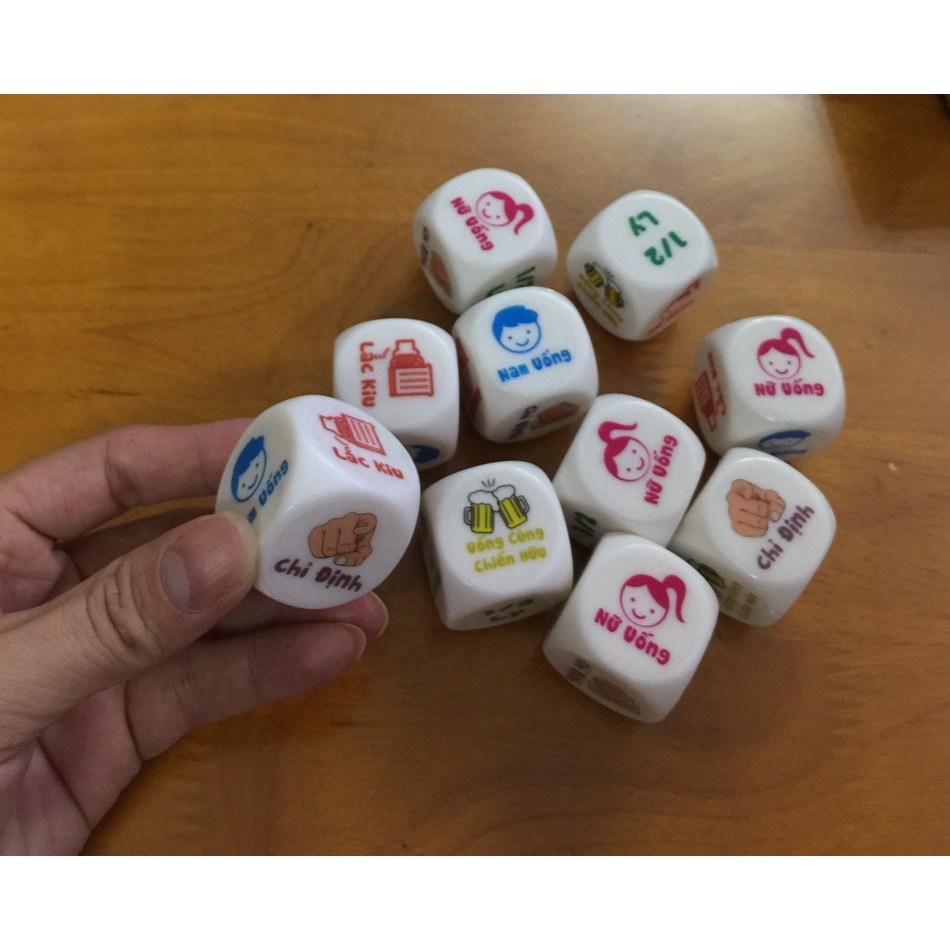 Xí ngầu ăn nhậu, đồ chơi sát phạt siêu độc đáo, kích thước 3cm