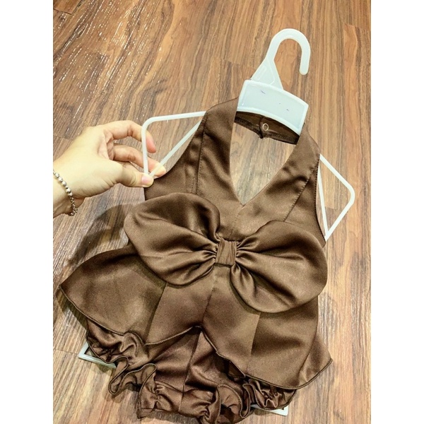 Set bộ hàng thiết kế bé gái