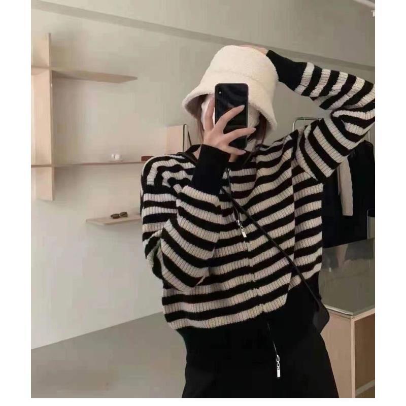 2022 Áo cardigan dệt kim dài tay thời trang Hàn Quốc với sọc xanh và dây kéo