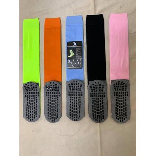 Tất vớ đá bóng chống trơn dài