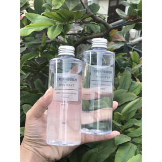 Nước hoa hồng Muji
