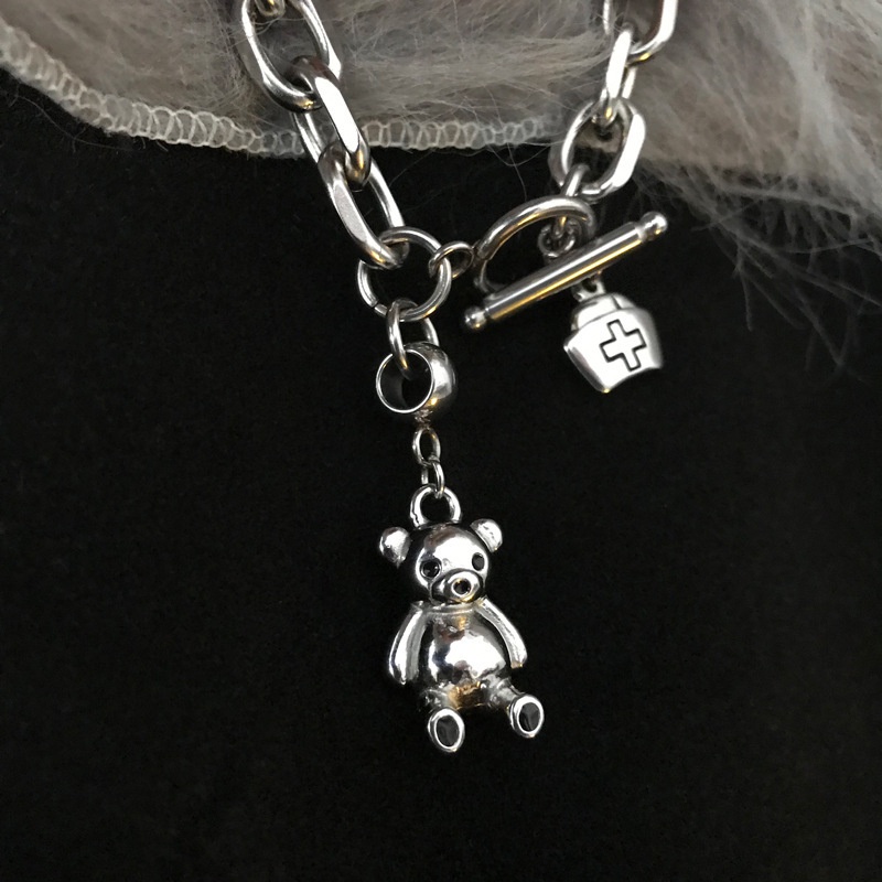 Vòng tay hợp kim mặt hình gấu dễ thương cho nữ