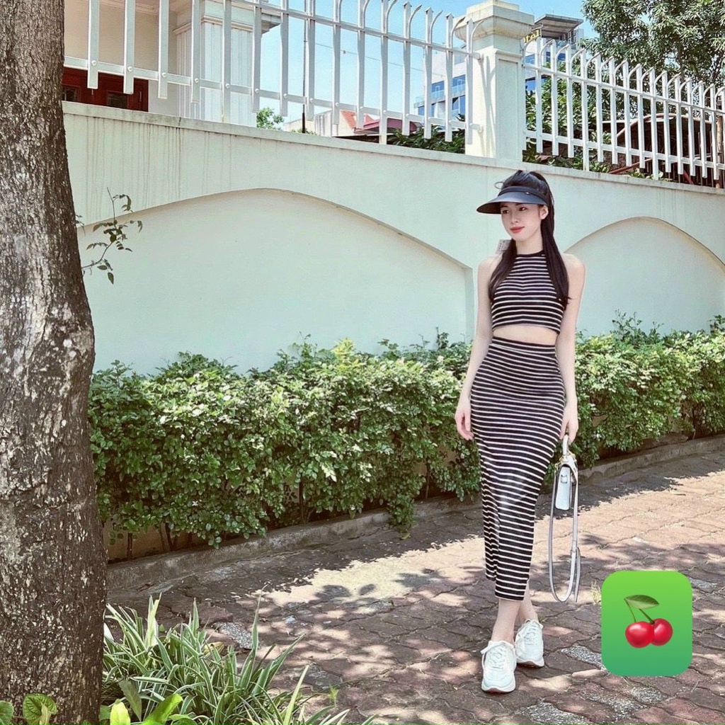 Set sọc ngang đi chơi nữ chân váy ôm dáng dài áo thun croptop ba lỗ sát nách chất thun tăm mềm