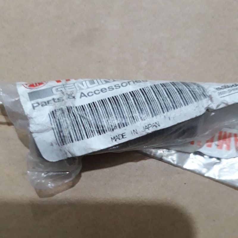 Ốc bắt bát thắng đĩa sau Exciter 5 số và Ex 150 Yamaha