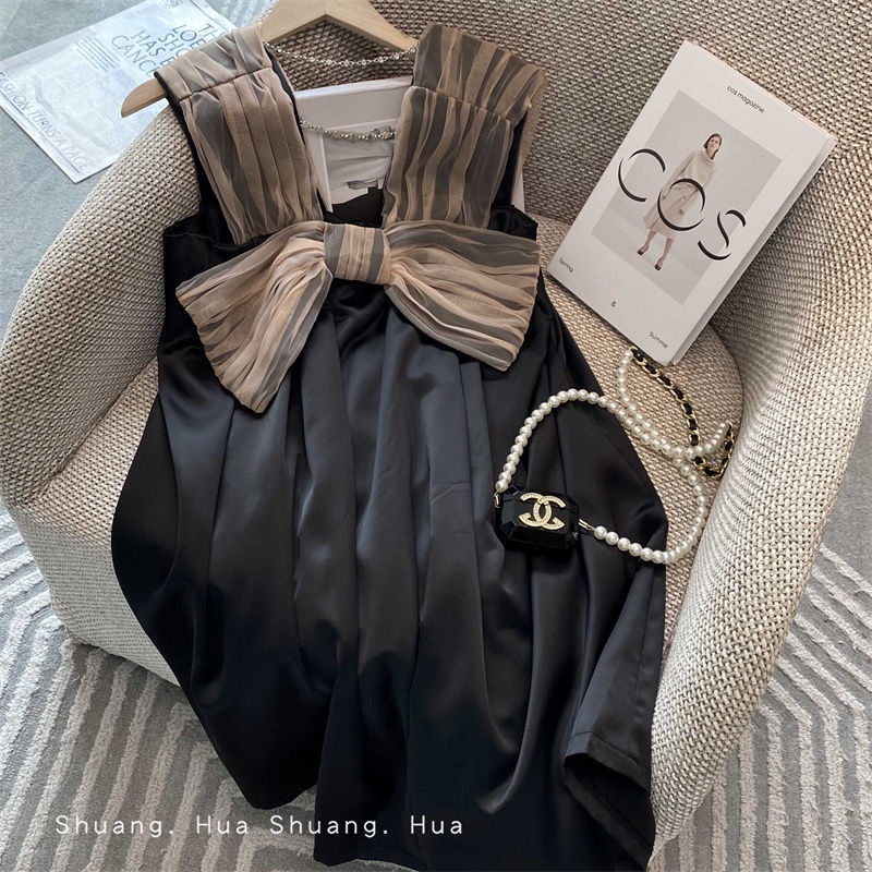 Đầm hai dây nhỏ nhắn phong cách mùa hè nước Pháp 2022