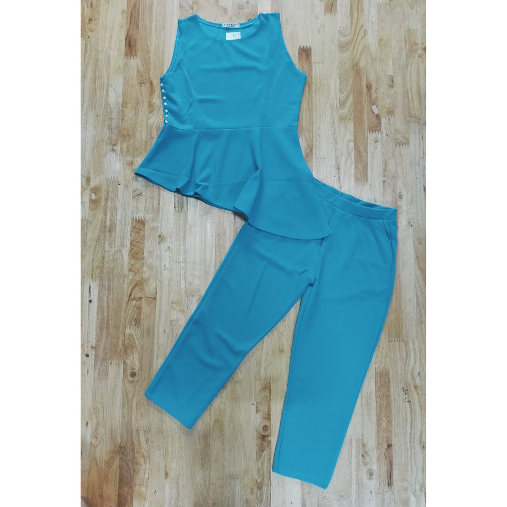 Bộ mặc nhà lệch tà