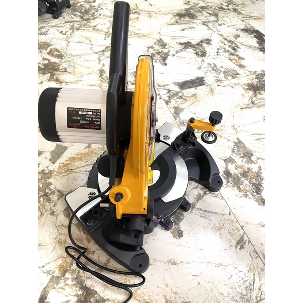 Máy cắt gốc/ nhôm/ gỗ chạy từ 250mm Yota 1020