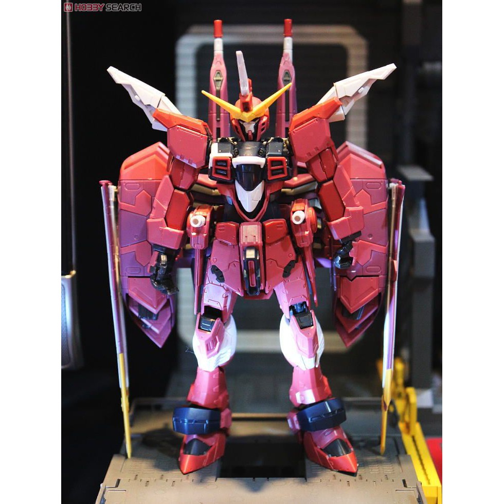 Mô hình lắp ráp Gundam RG Justice ZGMF-X09A Bandai - GDC