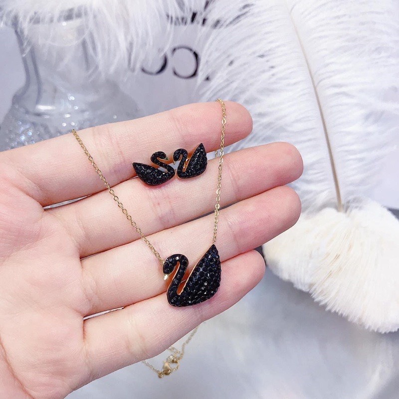 Set titan thiên Nga đen-bộ thiên Nga cao cấp không đen không phải màu( dây chuyền+hoa tai)