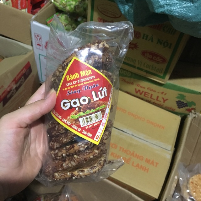Bánh mặn gạo nứt