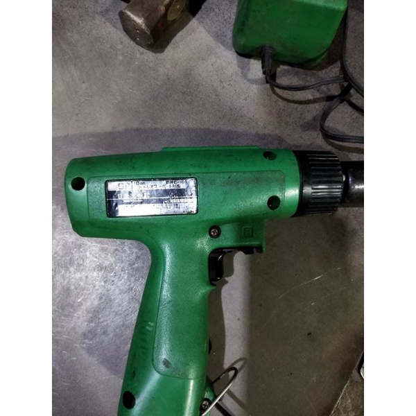 Khoan bắn vít pin 10 ly Hitachi hàng Nhật bãi