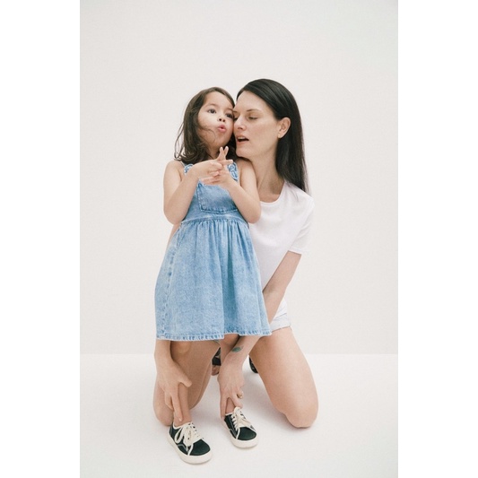 Yếm bò zara bé gái