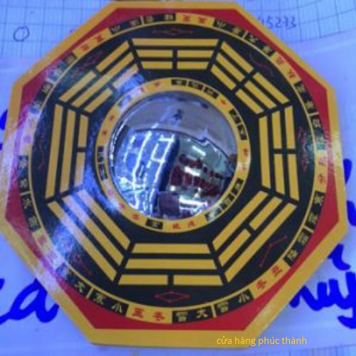 Kiếng bát quái lòi
