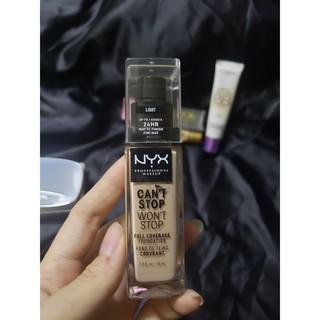 Kem nền NYX Professional Makeup Can't Stop Won't Stop Full Coverage Foundation 30ml