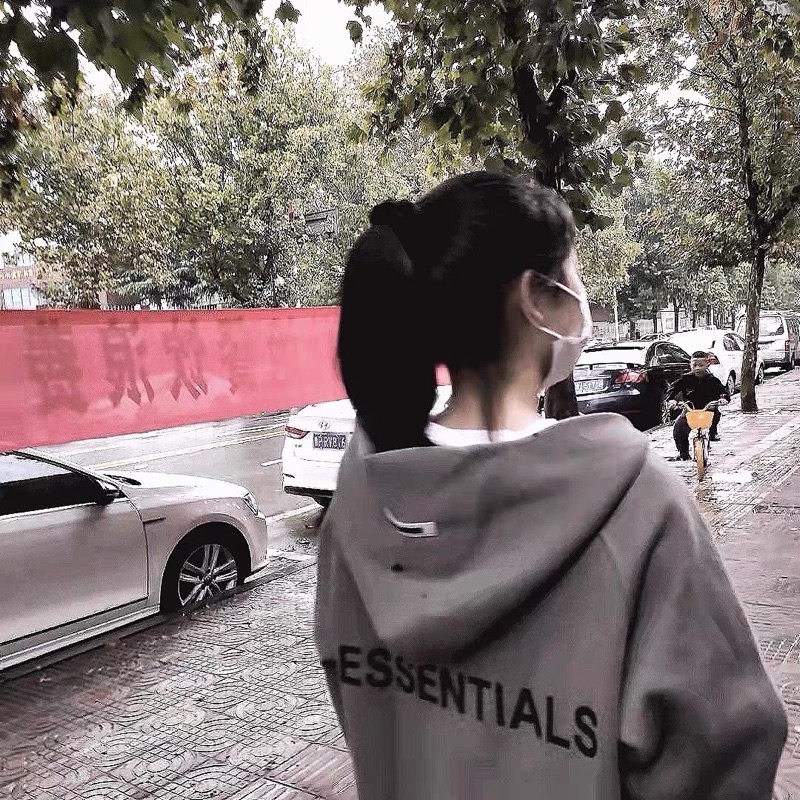 [SẴN] Áo khoác hãng Essentials CHỮ CAO SU (có kèm ảnh thật) | BigBuy360 - bigbuy360.vn