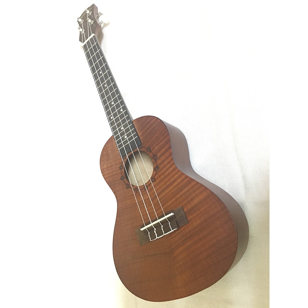 Đàn Ukulele Concert size 23 Gỗ Mahogany Leolani trơn- HÀNG CÓ SẴN