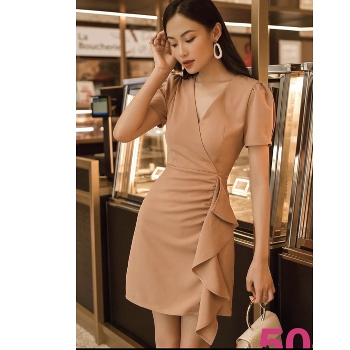 Váy cổ chữ V, kiểu vạt bèo thanh lịch, chất liệu vải kate cực đẹp, sang mẫu mới nhất 2022 - 2201V006