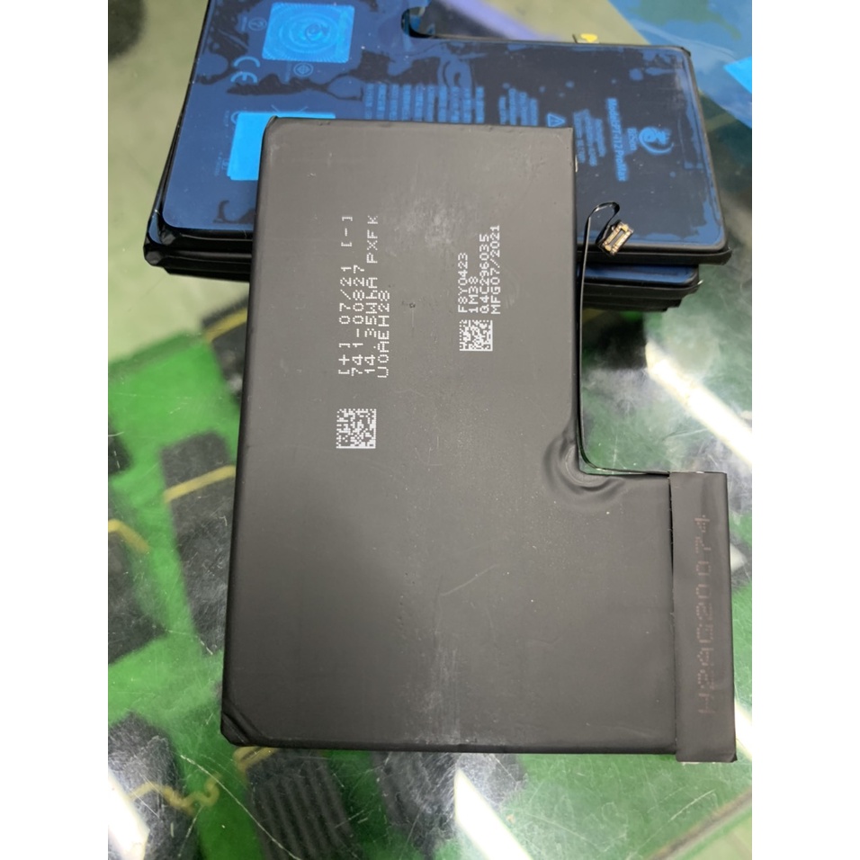 Pin 12 Pro Max Bison dung lượng 3687mah