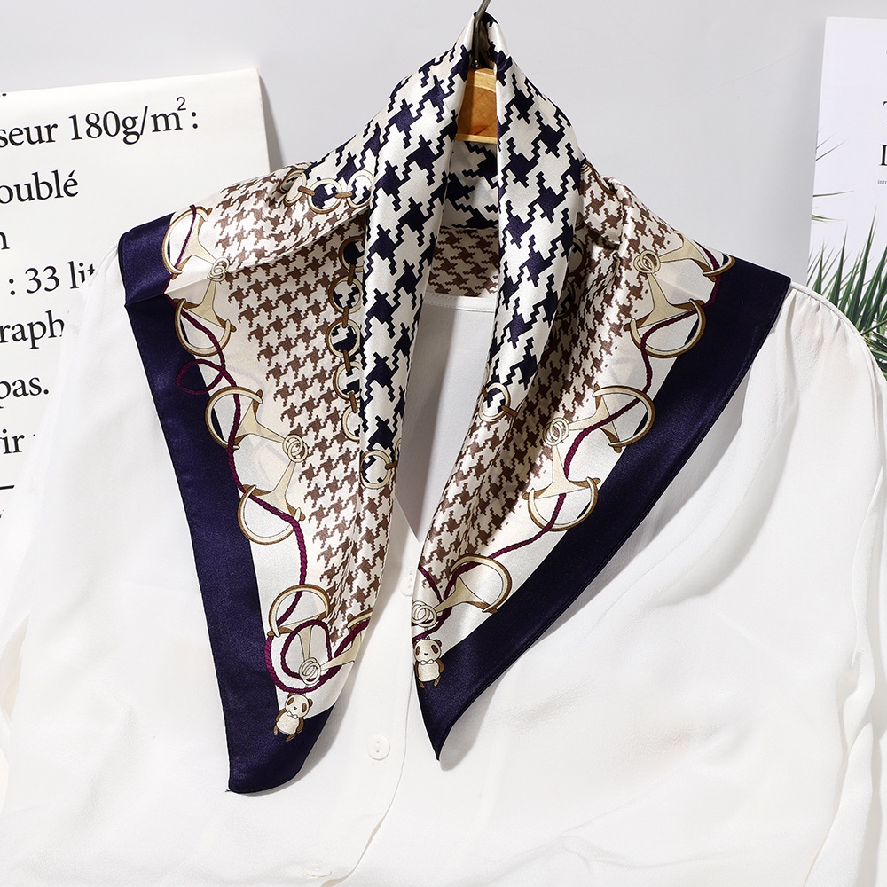 Khăn vuông lụa 70cm nữ công sở đẹp cao cấp- khăn turban quấn túi quấn tóc làm áo yếm- Bé Gấu