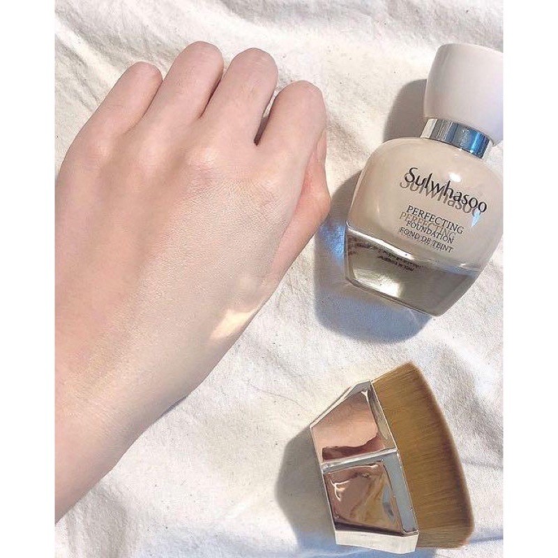 Kem Nền Sulwhasoo Perfecting Foundation SPF17/PA+🌿SIÊU VIP🌿mỏng nhẹ-tự nhiên-dưỡng tốt siêu cao cấp chai 35ml | BigBuy360 - bigbuy360.vn