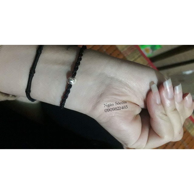 Vòng tay chỉ đen bi bạc thật