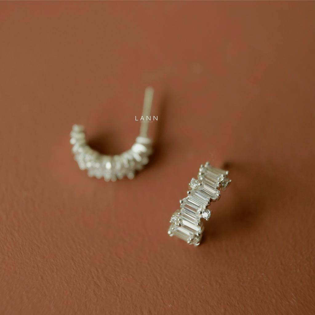 Khuyên vòng đá chữ nhật kín  gắn chốt E412 LANN