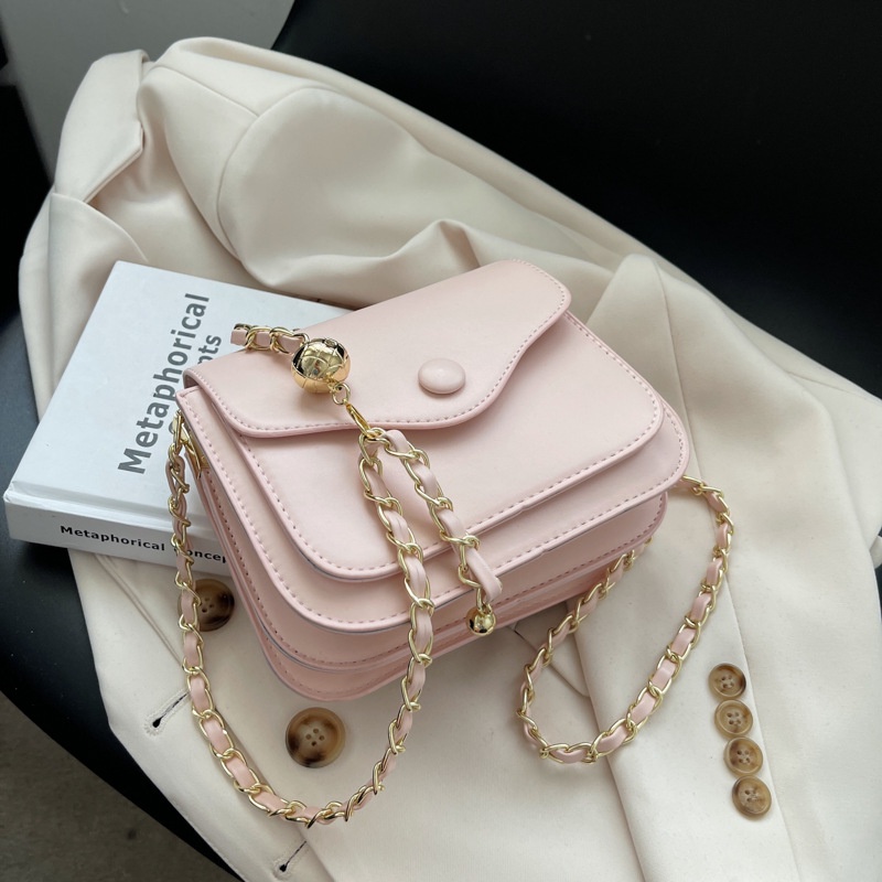 IELGYLadies Chain Messenger Bag Fashion Versatile One Shoulder Small Bag