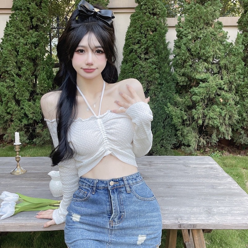 Áo Croptop Tay Dài Trễ Vai Thiết Kế Ôm Sát Quyến Rũ